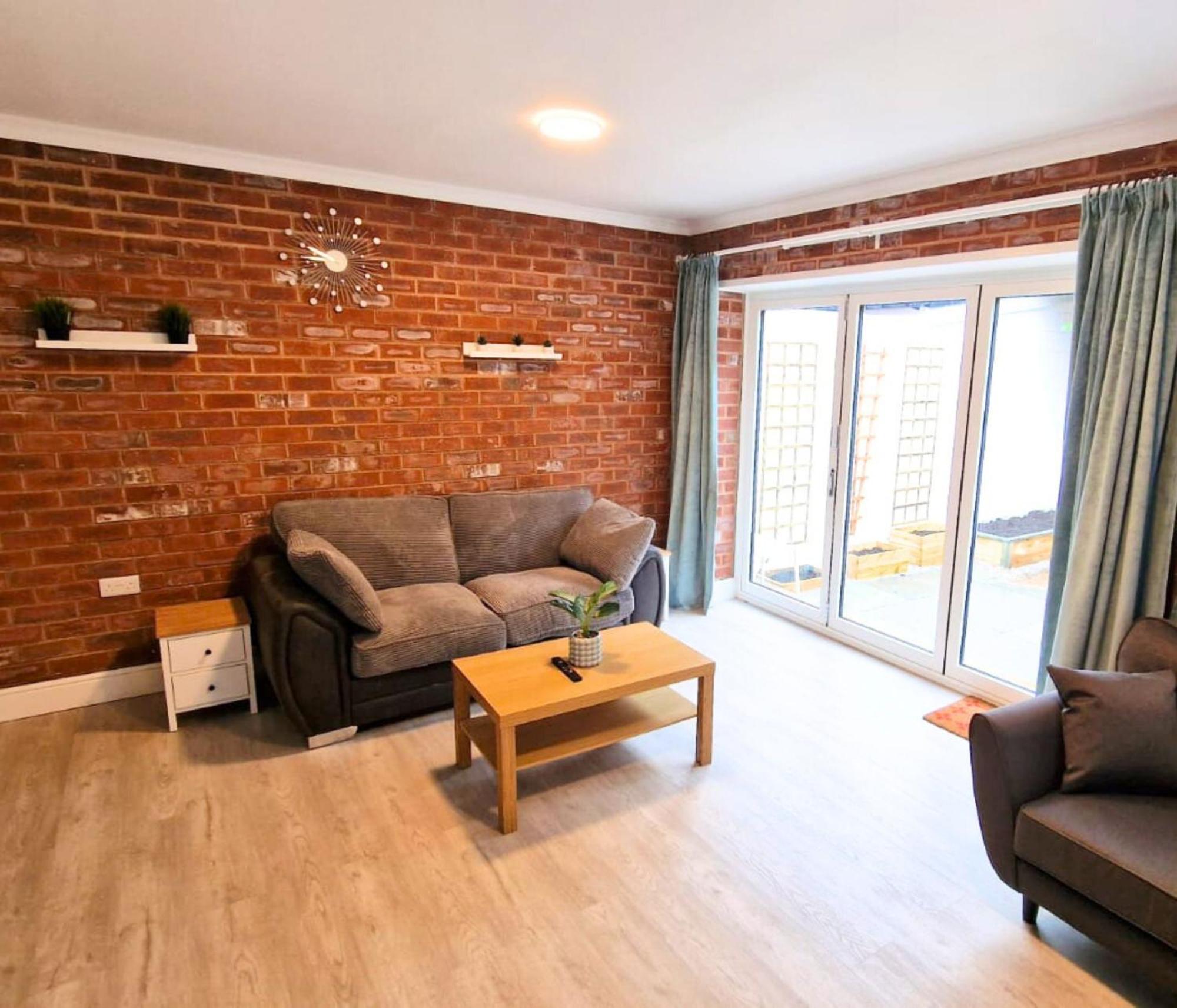 Luxury Family Apartment- Close To Leicester University Екстериор снимка